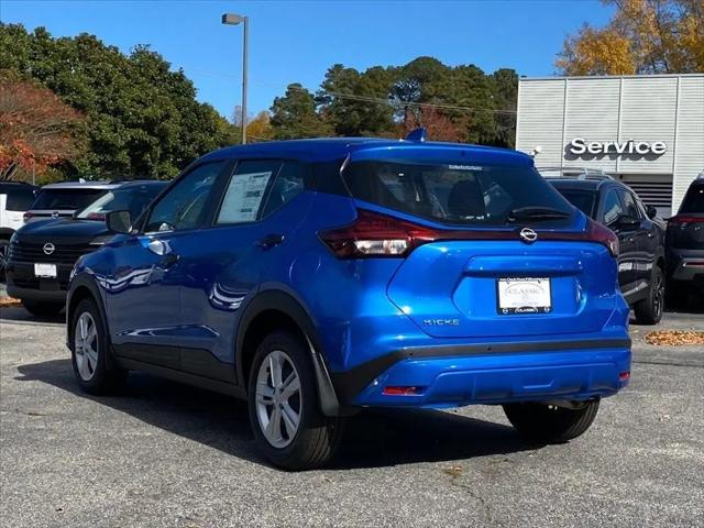 2025 Nissan Kicks S