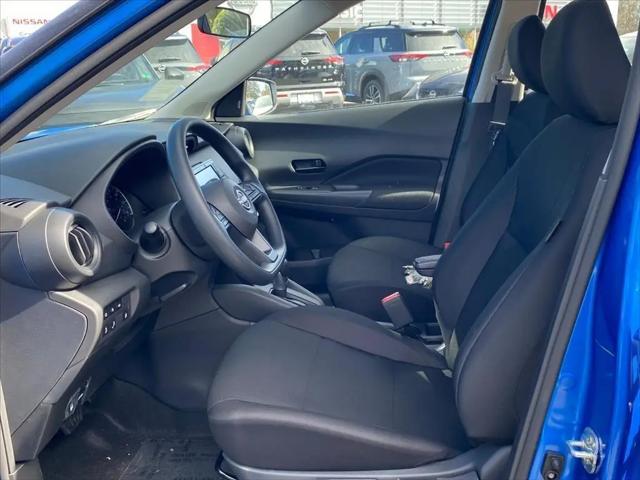 2025 Nissan Kicks S