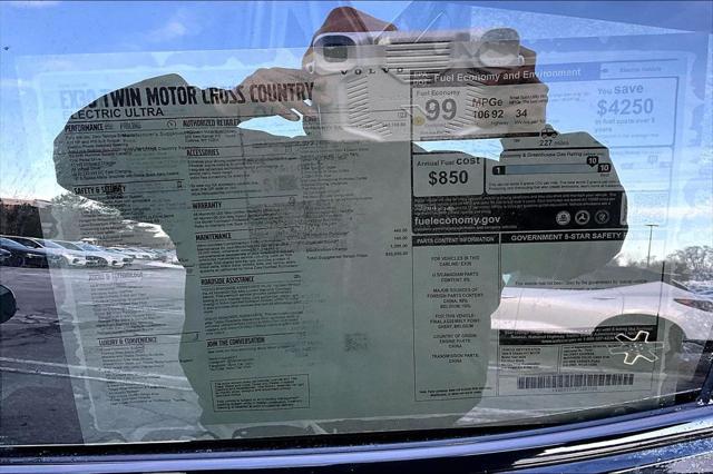 2026 Volvo EX30 Cross Country Ultra, Twin Motor Performance, Fully electric