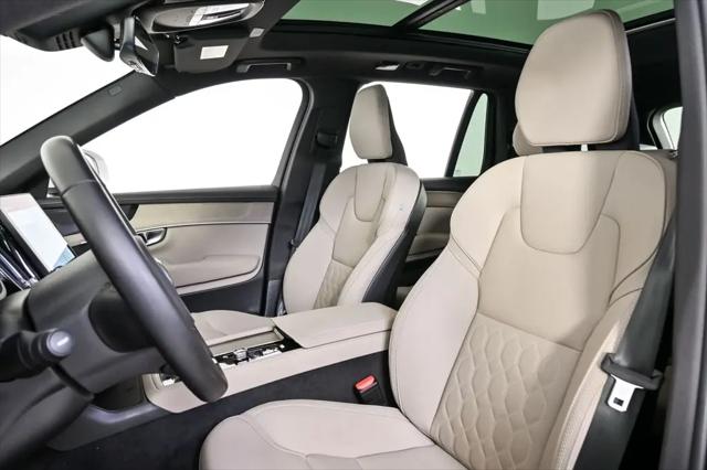 2025 Volvo XC90 B6 Plus 7-Seater