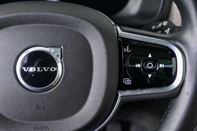 2025 Volvo XC90 B6 Plus 7-Seater