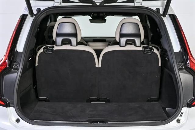 2025 Volvo XC90 B6 Plus 7-Seater