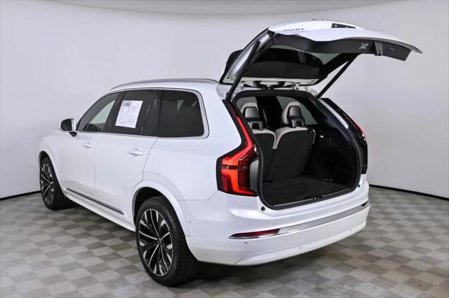 2025 Volvo XC90 B6 Plus 7-Seater