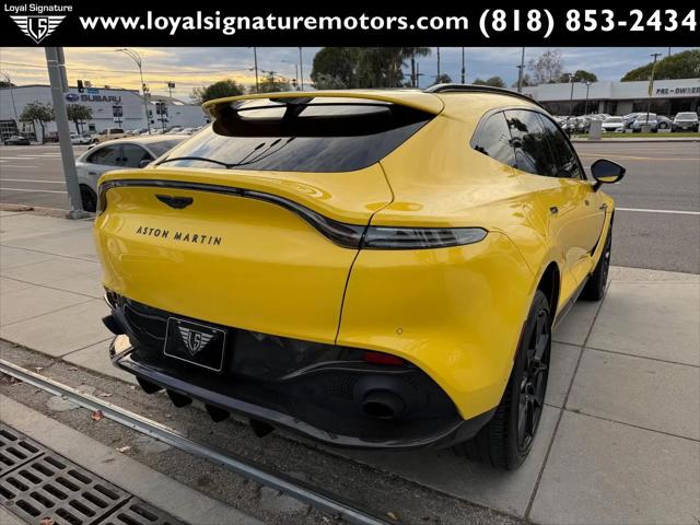 2021 Aston Martin DBX Standard