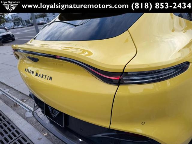 2021 Aston Martin DBX Standard