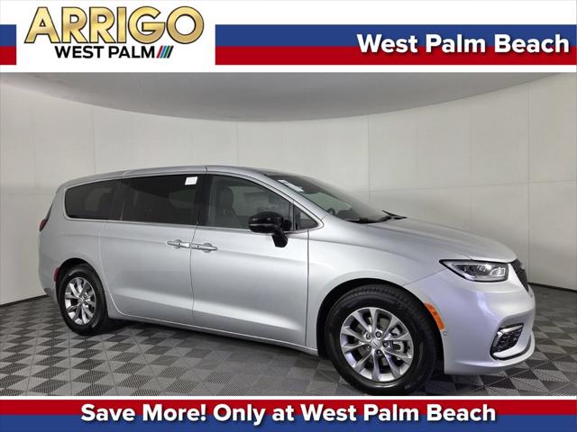 2026 Chrysler Pacifica Limited for sale in West Palm Beach, FL