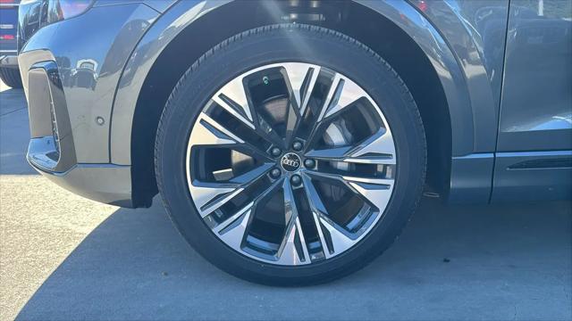 2026 Audi Q8 Premium Plus 55 TFSI quattro Tiptronic