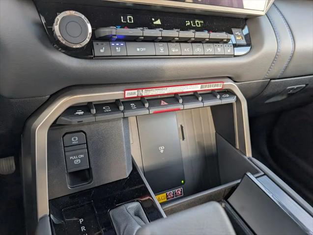 2026 Toyota Tundra Platinum CrewMax 5.5' Bed