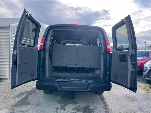 2017 Chevrolet Express LS