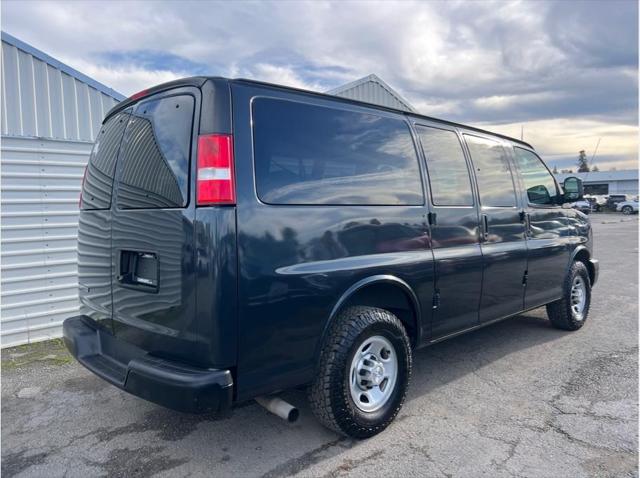 2017 Chevrolet Express LS