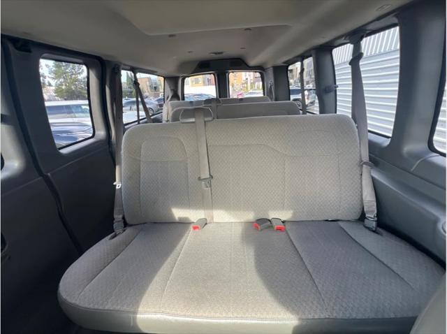 2017 Chevrolet Express LS