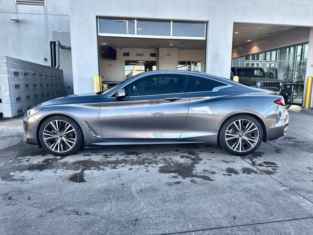 2020 INFINITI Q60 LUXE