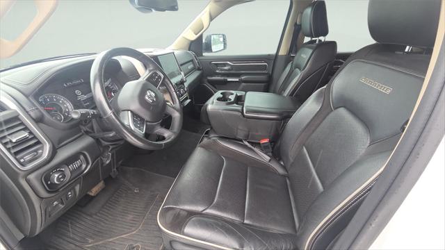 2019 RAM 1500 Laramie Crew Cab 4x4 57 Box