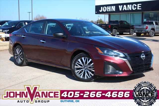 2025 Nissan Altima SV FWD