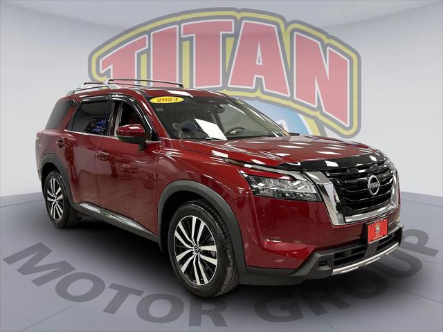 2023 Nissan Pathfinder Platinum 4WD [3]