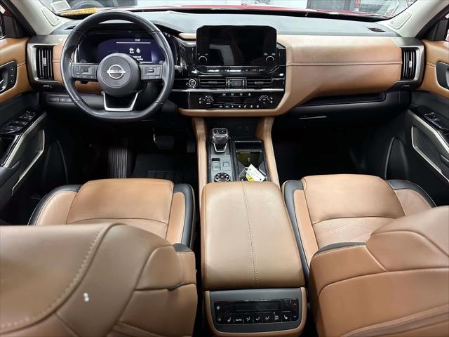 2023 Nissan Pathfinder Platinum 4WD [19]