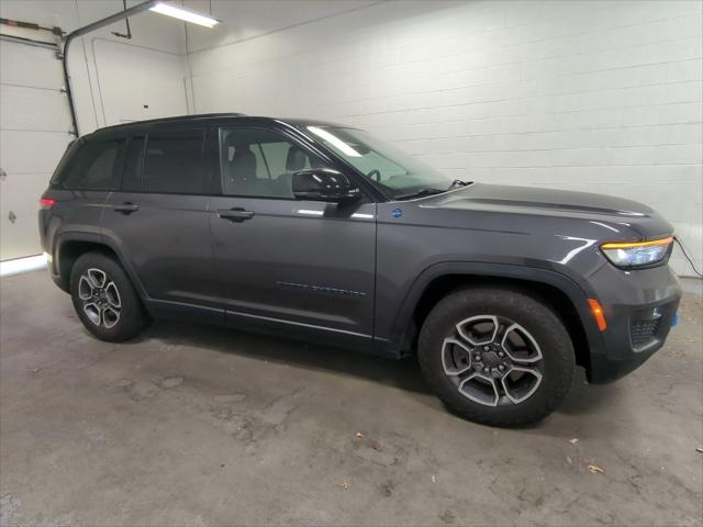 2022 Jeep Grand Cherokee 4xe Trailhawk 4x4