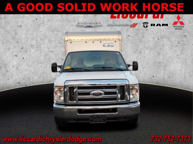 2018 Ford E-350 Cutaway Base