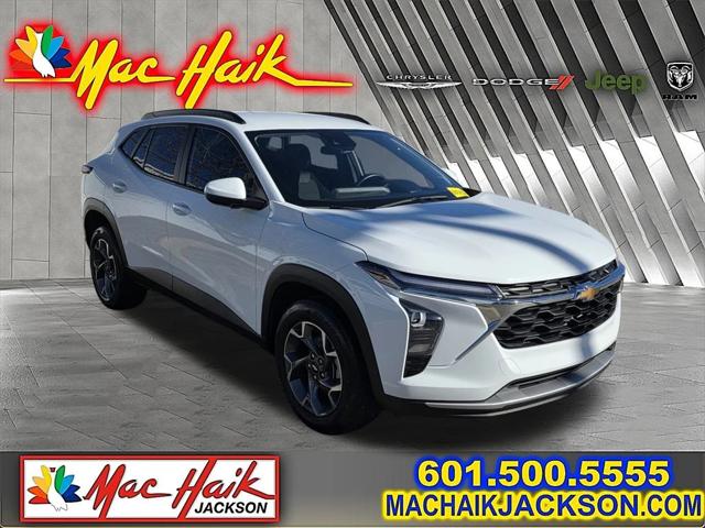 2025 Chevrolet Trax FWD LT