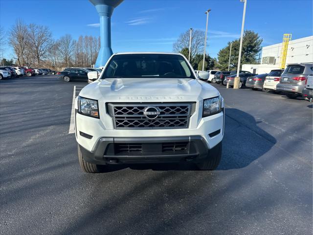 2022 Nissan Frontier Crew Cab SV 4x4
