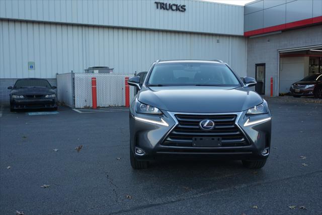 2017 Lexus NX 300h NX 300h 2017 Lexus NX 300h NX 300h