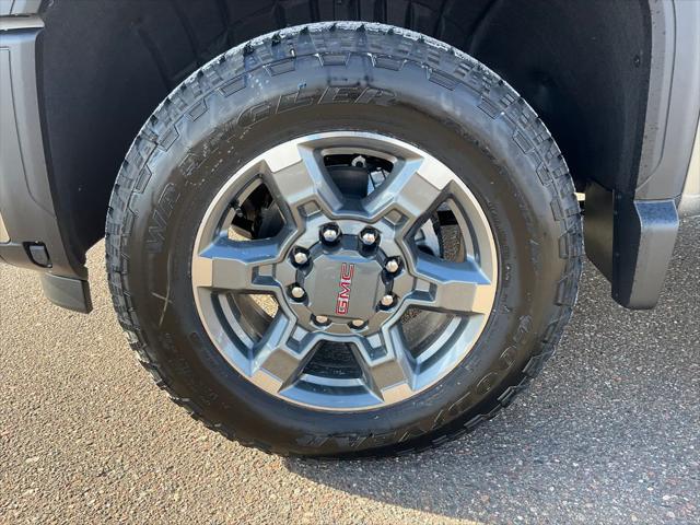 2026 GMC Sierra 2500HD Crew Cab, Standard Bed, SLT, 4WD