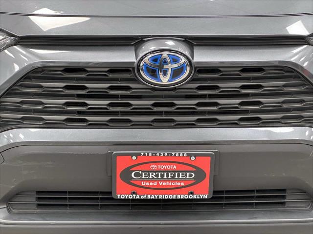 2022 Toyota RAV4 Hybrid XLE [8]