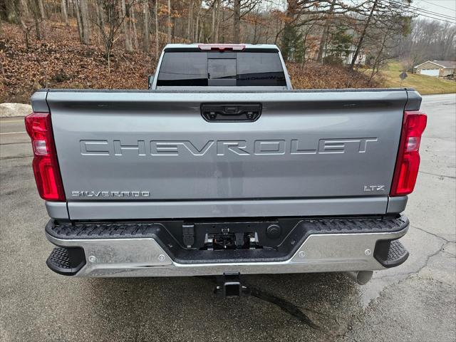 2026 Chevrolet Silverado 3500HD Crew Cab, Long Bed, LTZ Dual Rear Wheel, RWD
