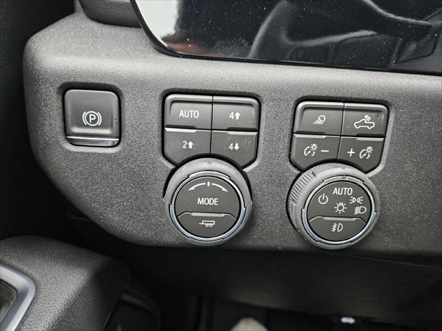 2026 Chevrolet Silverado 3500HD Crew Cab, Long Bed, LTZ Dual Rear Wheel, RWD