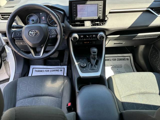 2022 Toyota RAV4 Hybrid XLE