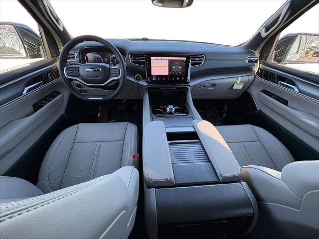 2026 Jeep Grand Wagoneer L 4x4