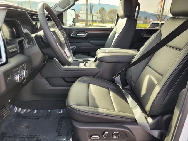 2026 GMC Sierra 2500HD Crew Cab, Standard Bed, Denali, 4WD