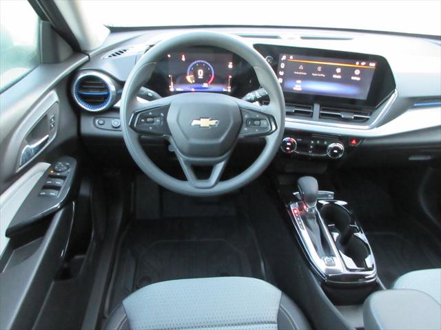 2026 Chevrolet Trax FWD LT