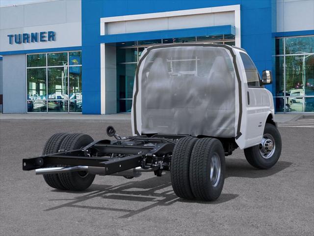 2025 Chevrolet Express Work Van