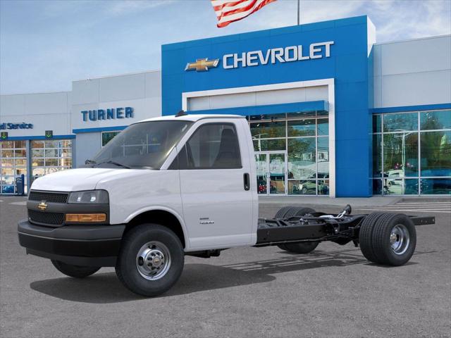 2025 Chevrolet Express Work Van