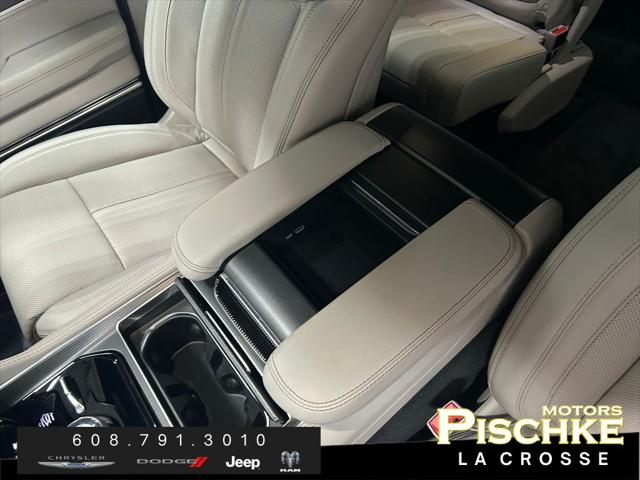 2026 Jeep Grand Wagoneer Summit Obsidian 4x4
