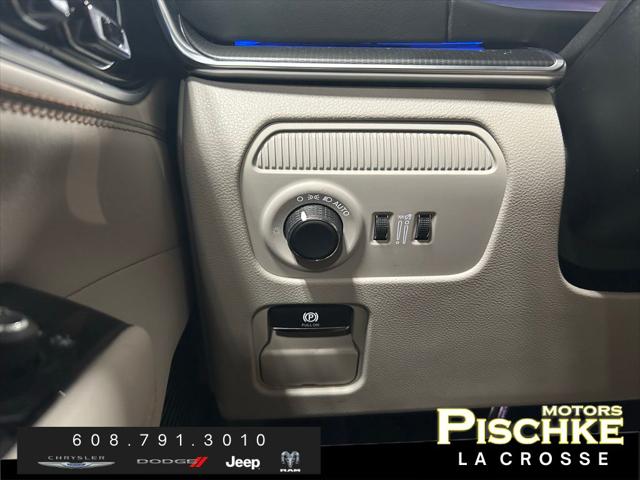 2026 Jeep Grand Wagoneer Summit Obsidian 4x4