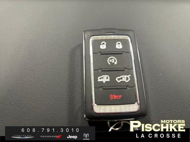 2026 Jeep Grand Wagoneer Summit Obsidian 4x4