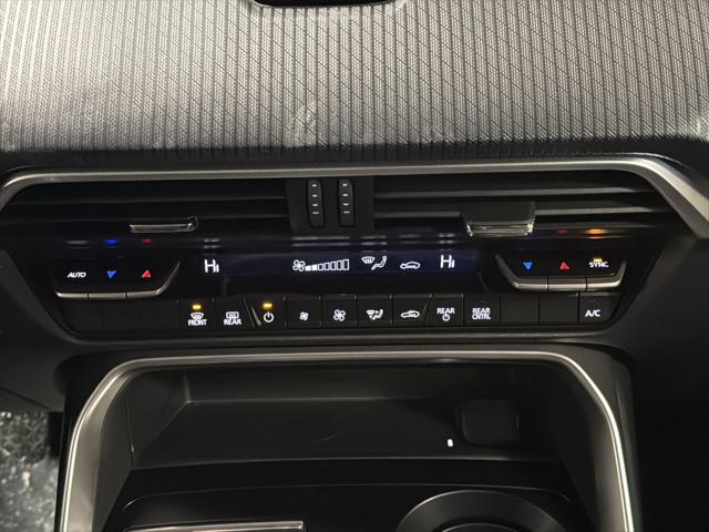 2026 Mazda X-90 3.3 Turbo Select