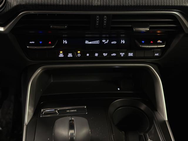 2026 Mazda X-90 3.3 Turbo Select