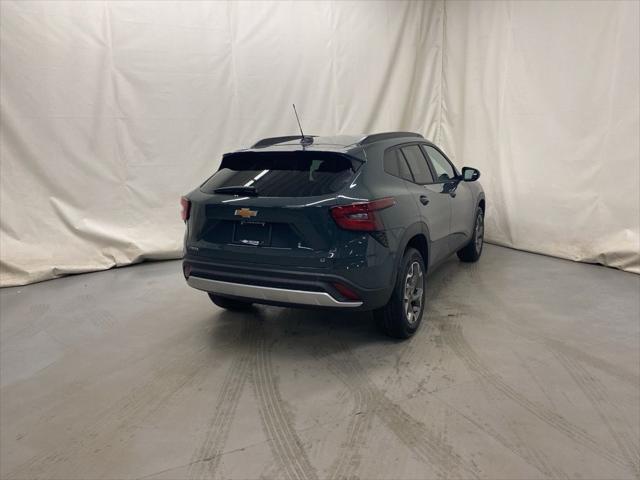 2026 Chevrolet Trax FWD LT