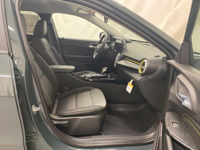 2026 Chevrolet Trax FWD LT