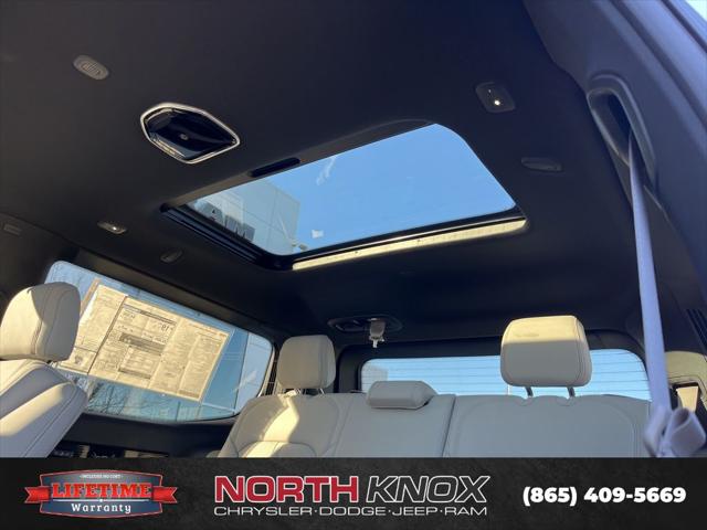 2026 Jeep Grand Wagoneer Summit Obsidian 4x4