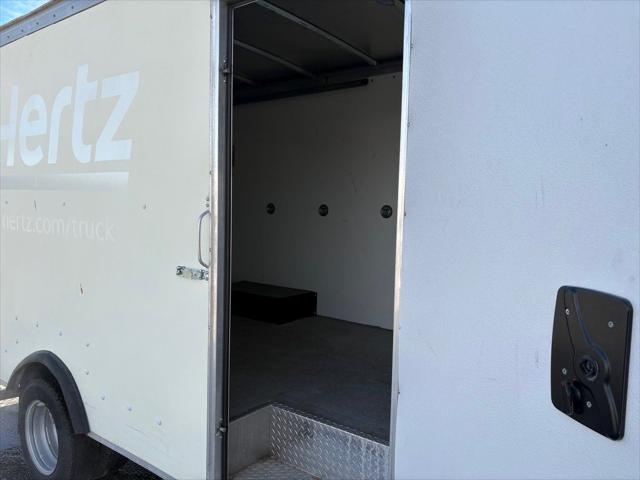2023 Ford Transit Cutaway Base