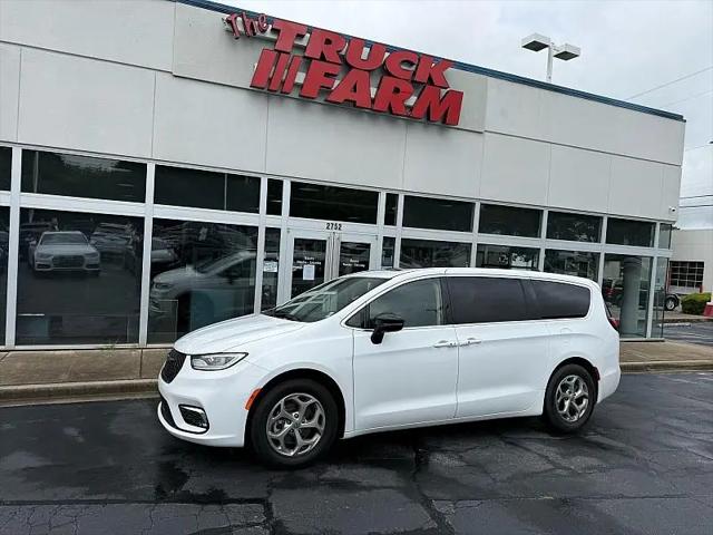 2024 Chrysler Pacifica Limited for sale in Easley, SC
