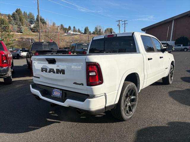 2026 Ram 1500 Laramie Crew Cab 4x4 5'7" Box