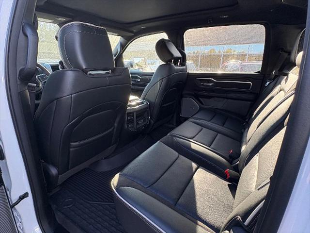 2026 Ram 1500 Laramie Crew Cab 4x4 5'7" Box