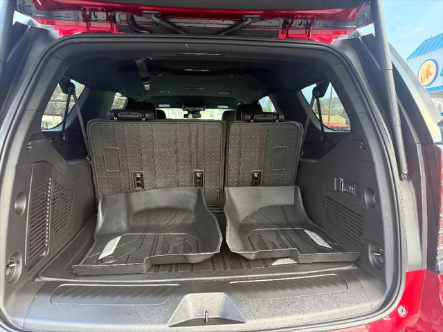 2026 Chevrolet Suburban LT, 4WD