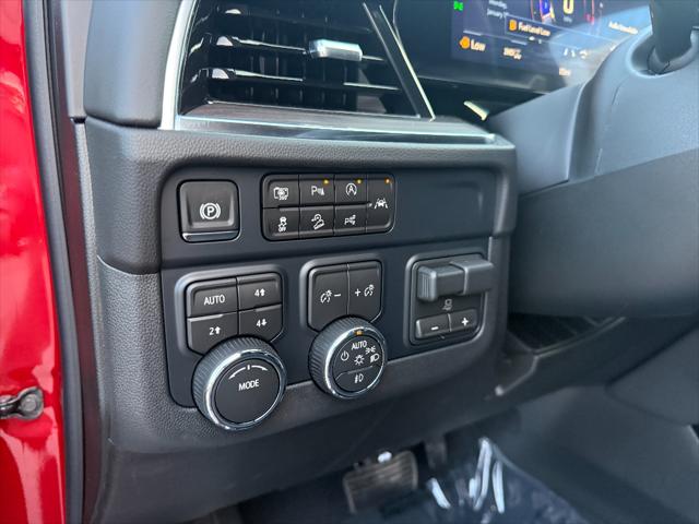 2026 Chevrolet Suburban LT, 4WD
