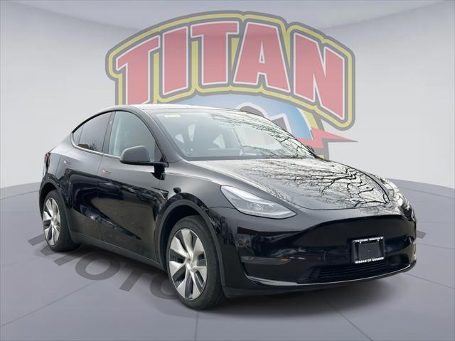 2023 Tesla Model Y Long Range Dual Motor All-Wheel Drive [0]